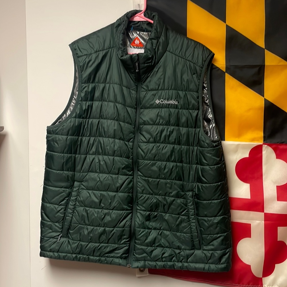 Columbia Vest